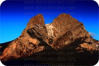 Fotografía montañas color 

 ref:0014